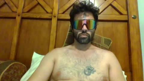 Antonio Leon Gibson-Cushing online show from July 8, 2026, 12:15 am