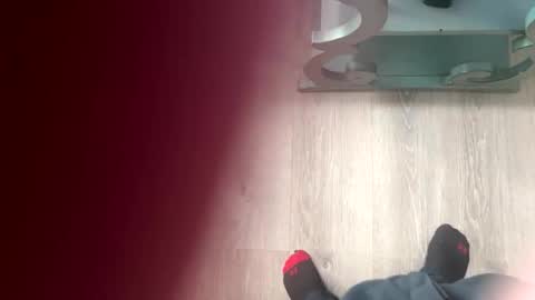 Explosivee andyy online show from October 20, 2025, 4:18 pm