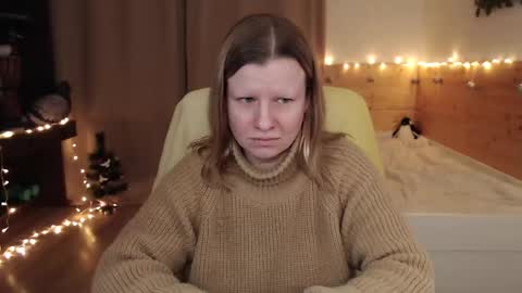 Crystal online show from February 16, 2025, 9:05 pm