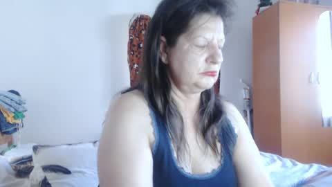 ExtasyMature online show from June 17, 2026, 5:32 am