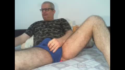 Snapshot of eyes12 chatting on September 28, 2025, 3:34 am GEORGE online show from September 28, 2025, 3:34 am