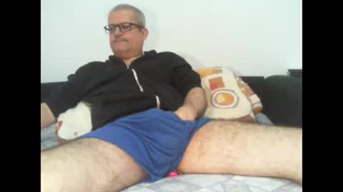 Snapshot of eyes12 chatting on October 21, 2025, 5:08 am GEORGE online show from October 21, 2025, 5:08 am