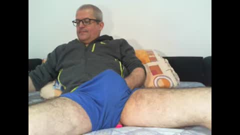 Snapshot of eyes12 chatting on April 4, 2026, 5:06 am GEORGE online show from April 4, 2026, 5:06 am
