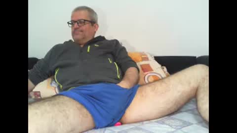 Snapshot of eyes12 chatting on April 16, 2026, 5:19 am GEORGE online show from April 16, 2026, 5:19 am