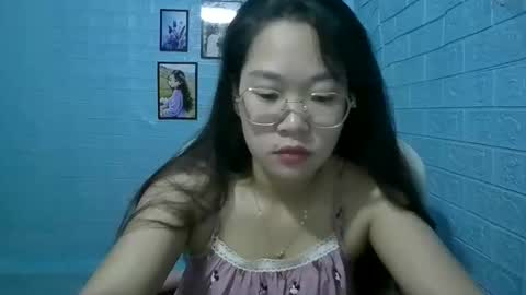 Snapshot of eyewet chatting on June 3, 2026, 12:35 am Eye online show from June 3, 2026, 12:35 am
