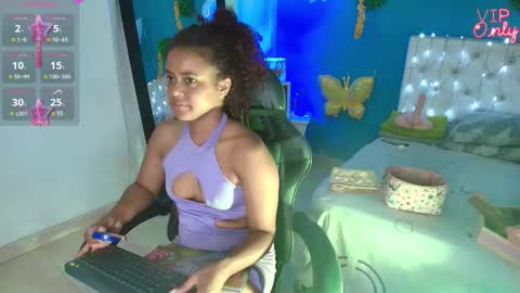 Snapshot of eylend_lisboa_ chatting on March 16, 2026, 1:15 pm eylend_lisboa_ online show from March 16, 2026, 1:15 pm