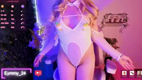 eymmy_24 online show from April 9, 2026, 2:22 am