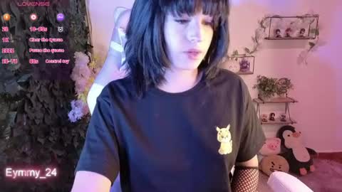 Snapshot of eymmy_24 chatting on July 10, 2026, 1:43 am eymmy_24 online show from July 10, 2026, 1:43 am