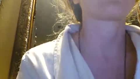 eyrajanovich1 online show from March 30, 2026, 2:34 am