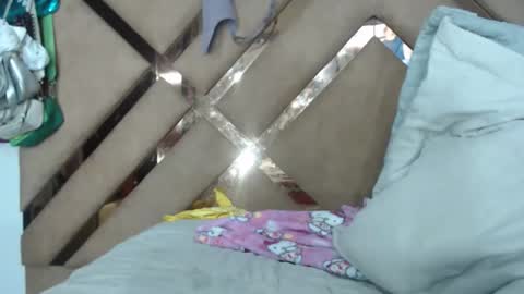 Snapshot of eyshaexotii chatting on February 4, 2026, 2:06 am eyshaexotii online show from February 4, 2026, 2:06 am