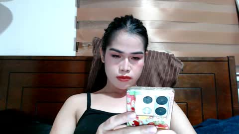 UR SWEET EZRA online show from May 6, 2026, 12:43 pm