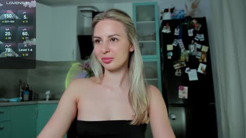  if you dont have fansly account yet use this link to registration    online show from December 16, 2024, 4:27 pm