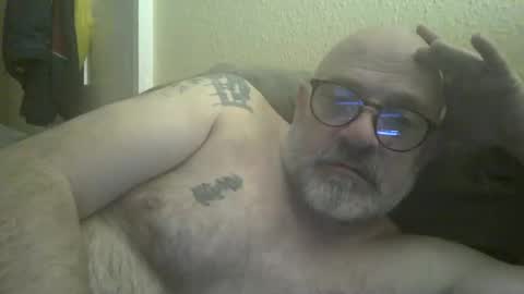Snapshot of f1zzeek chatting on April 23, 2026, 9:39 pm f1zzeek online show from April 23, 2026, 9:39 pm