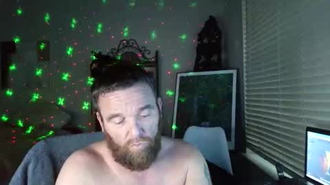 F33l Good online show from February 5, 2026, 11:53 pm