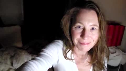 Snapshot of faberini chatting on December 17, 2024, 6:13 am FabOmobono online show from December 17, 2024, 6:13 am