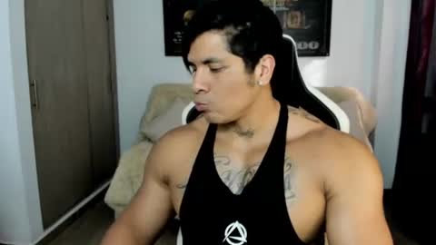 Snapshot of fabian_arango chatting on July 8, 2026, 8:35 pm Fabian arango online show from July 8, 2026, 8:35 pm