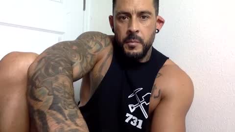 Snapshot of fabianelgalan chatting on February 26, 2025, 4:47 am Fabianelgalan online show from February 26, 2025, 4:47 am