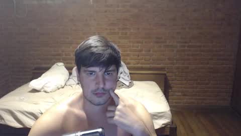 Snapshot of fabio_rodrigues chatting on January 23, 2025, 12:04 am fabio_rodrigues online show from January 23, 2025, 12:04 am