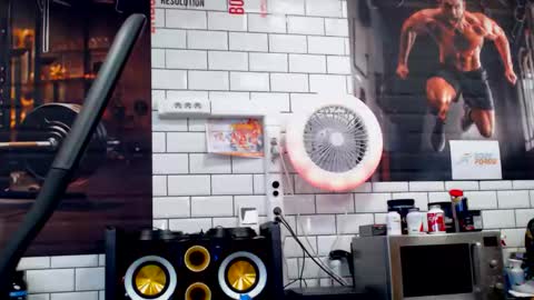 fabxxxl online show from September 15, 2025, 6:57 am