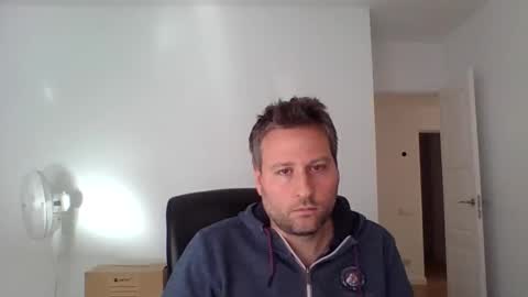 faer_087 online show from November 7, 2025, 11:43 am