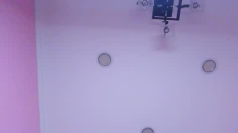 Snapshot of faeriehaze chatting on September 24, 2025, 9:51 pm Kai online show from September 24, 2025, 9:51 pm