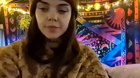 Faerie 3 online show from May 8, 2026, 3:01 am