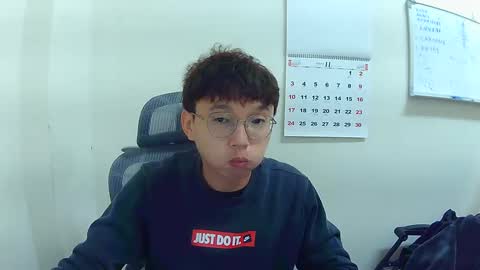 Snapshot of faint45508542 chatting on March 8, 2025, 1:06 am faint45508542 online show from March 8, 2025, 1:06 am