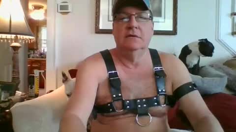 fairmount31 online show from February 10, 2025, 7:07 pm