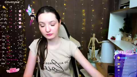 Kate online show from December 26, 2024, 6:01 pm