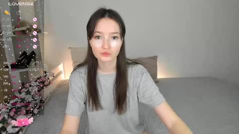 Kate online show from March 3, 2025, 2:47 am