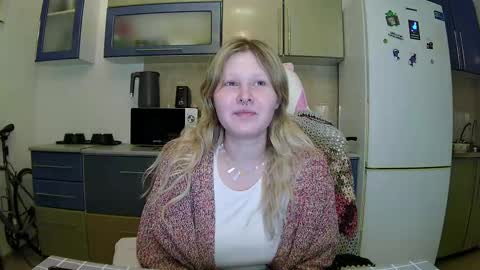 Snapshot of fairydreams_ chatting on December 23, 2024, 8:03 pm Arisha online show from December 23, 2024, 8:03 pm