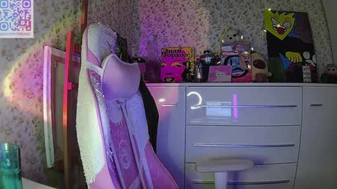 Snapshot of fairydreams_ chatting on February 4, 2025, 8:59 pm Arisha online show from February 4, 2025, 8:59 pm
