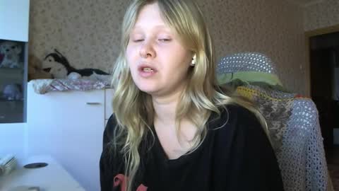 Snapshot of fairydreams_ chatting on October 9, 2025, 2:26 pm Arisha online show from October 9, 2025, 2:26 pm