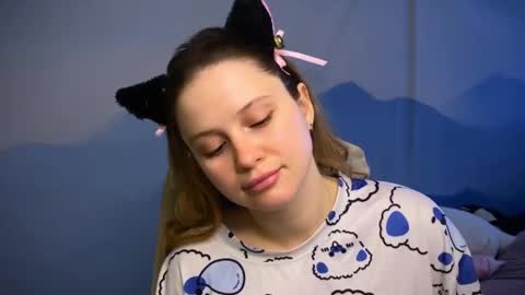 Ilona online show from February 21, 2026, 7:31 am