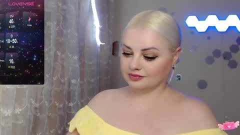 Snapshot of fairyjewell chatting on February 9, 2025, 10:11 pm Jewell online show from February 9, 2025, 10:11 pm