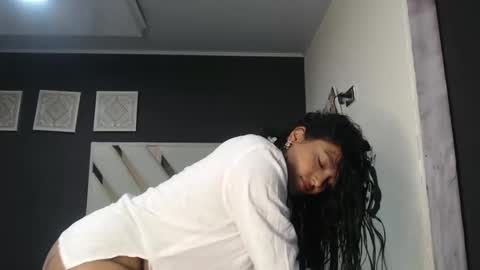 fairylatin online show from April 17, 2026, 8:56 pm