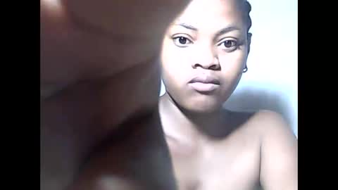 Snapshot of falielyse chatting on September 30, 2025, 5:56 am falielyse online show from September 30, 2025, 5:56 am