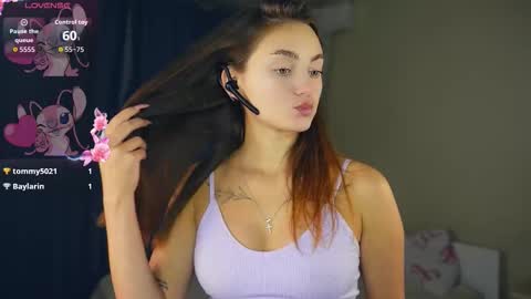 Erika online show from November 15, 2025, 7:49 am