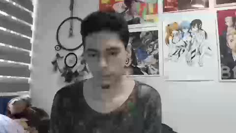 fall_dutt online show from September 18, 2025, 10:45 pm