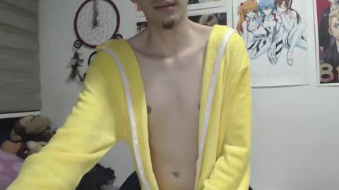 fall_dutt online show from October 9, 2025, 6:44 am