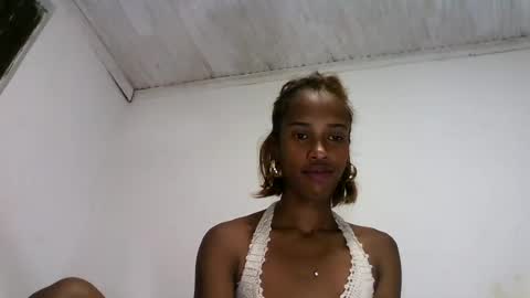 Snapshot of fallinah01 chatting on July 28, 2026, 5:12 pm fallinah01 online show from July 28, 2026, 5:12 pm
