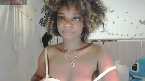 Snapshot of fallonsweett chatting on April 10, 2026, 1:22 am fallonsweett online show from April 10, 2026, 1:22 am