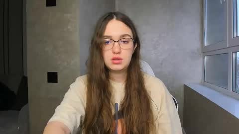 fancy bunny online show from January 28, 2025, 12:00 pm