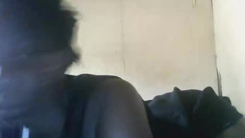 Snapshot of fancy_vivvy chatting on November 24, 2025, 12:49 pm Fancy vivvy online show from November 24, 2025, 12:49 pm