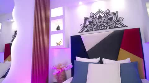 FANCY online show from February 23, 2026, 3:37 am