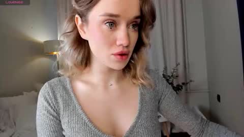 fancyamelia online show from March 7, 2026, 5:26 am