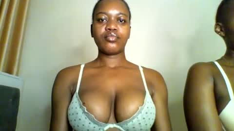 Snapshot of fancyfingers_ chatting on July 15, 2026, 3:01 am fancyfingers1 online show from July 15, 2026, 3:01 am