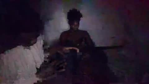 KEITH ELISA online show from October 18, 2025, 3:46 pm