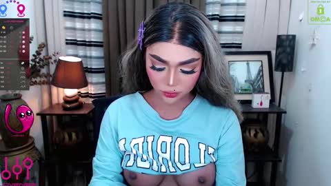 YASI online show from December 21, 2025, 9:44 pm