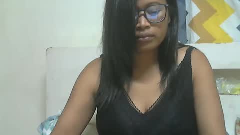 Snapshot of fantassia chatting on December 5, 2024, 6:33 pm fantassia online show from December 5, 2024, 6:33 pm